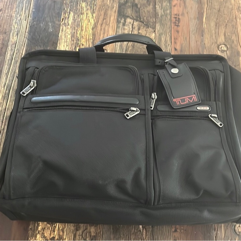 NWOT Tumi Laptop/Business case